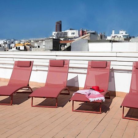 Isg Apartments Downtown Family Haven Free Parking Spot 塞维利亚 外观 照片